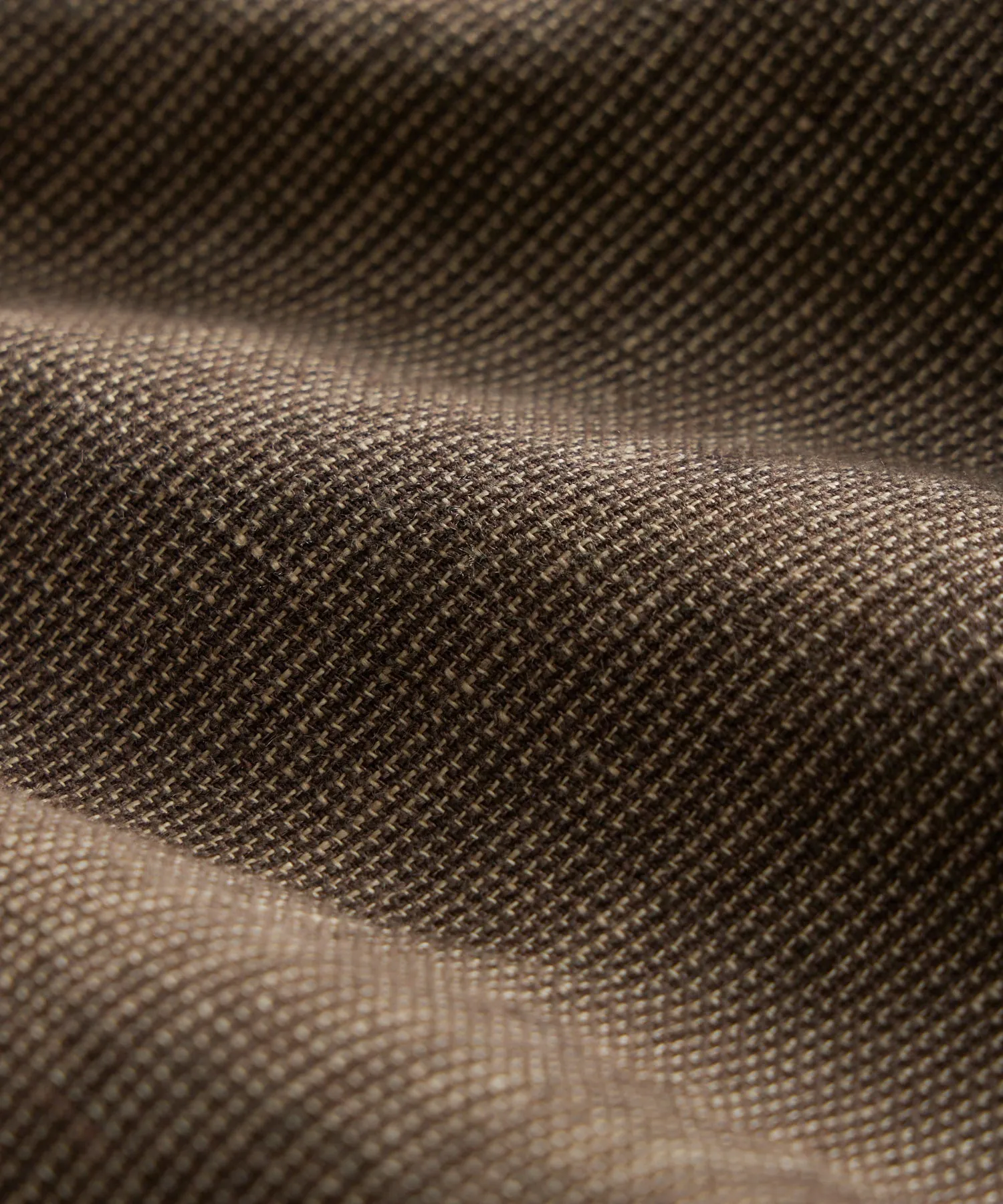5" Linen Beachcomber Short in Brown