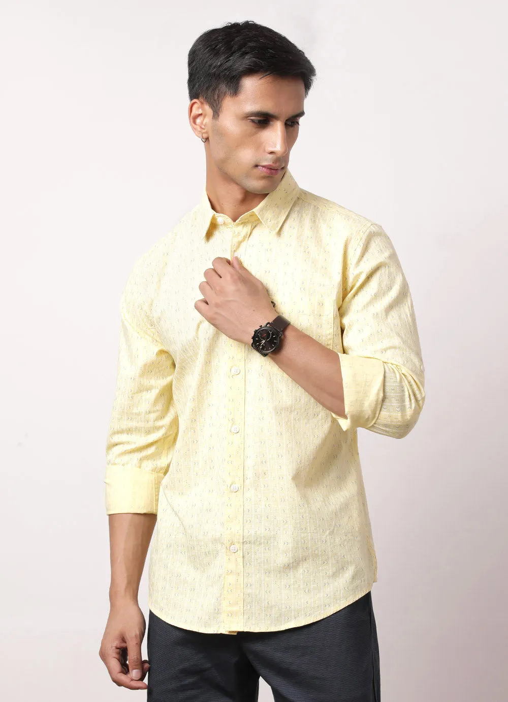 Cheerful Yellow Stripes