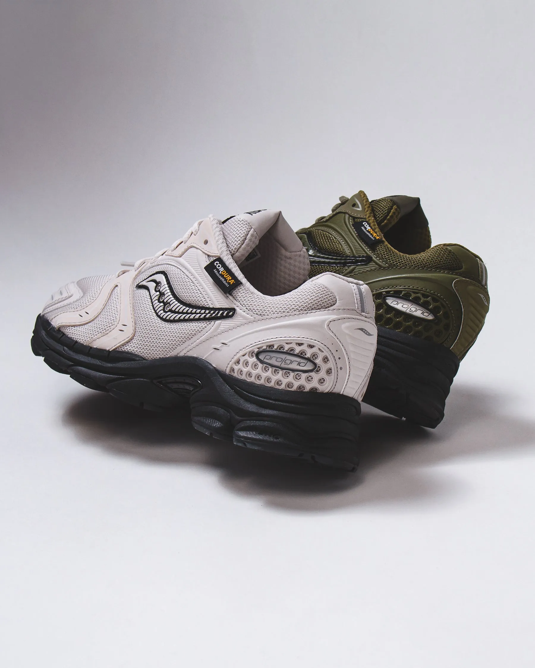 Saucony Men ProGrid Triumph 4 Gorpcore White Sand S70758-4